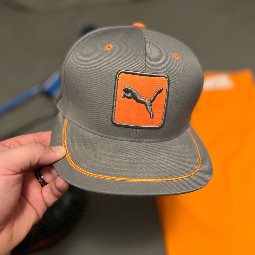 Puma golf hat.